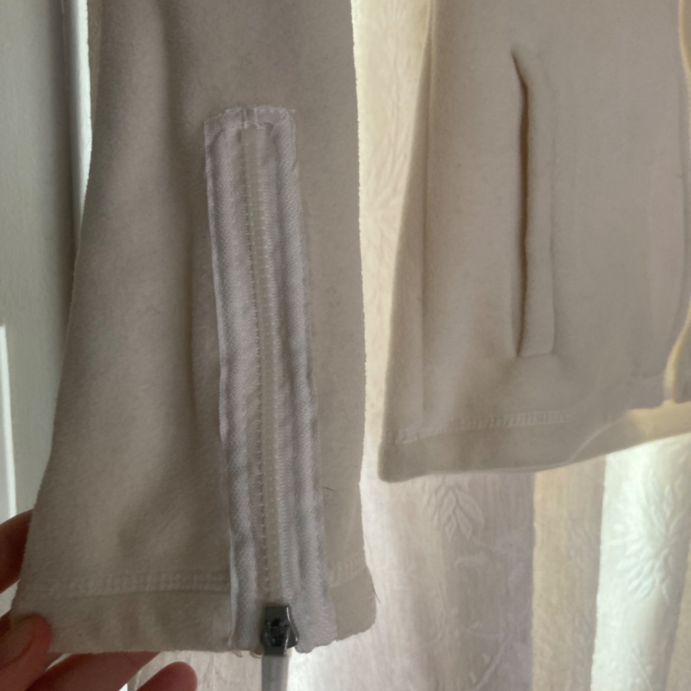 Coat - Picture 3 of 6